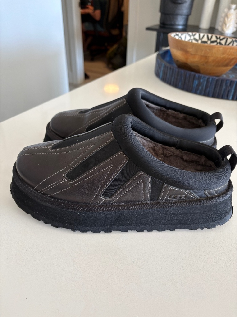 Ugg Sunwave Tazz clog 9